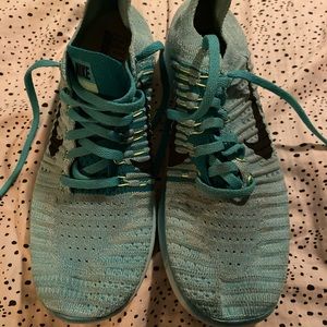 Free Run Flyknit Running Shoes